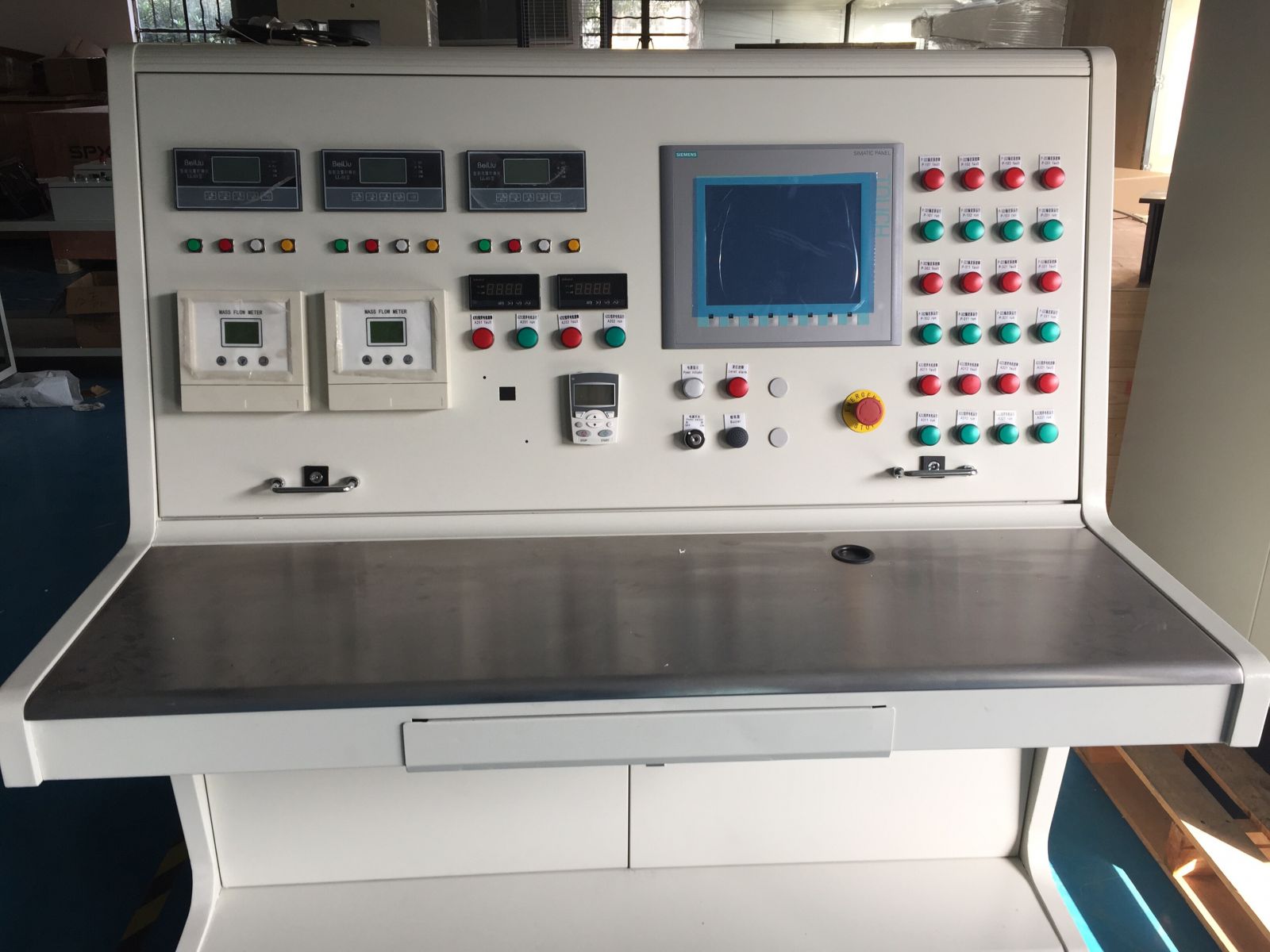 电控柜操作台控制台 - 产品中心 - 上海盛堃电气有限公司